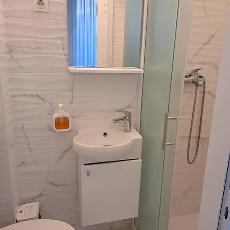 Kuca Sa Pogledom Na More- Paula Apartment *