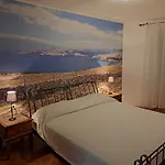 Kuca Sa Pogledom Na More- Paula