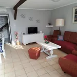 Kuca Sa Pogledom Na More- Paula Διαμέρισμα Baška